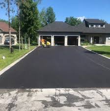 Best Asphalt Driveway Installation  in Charlotte, TX